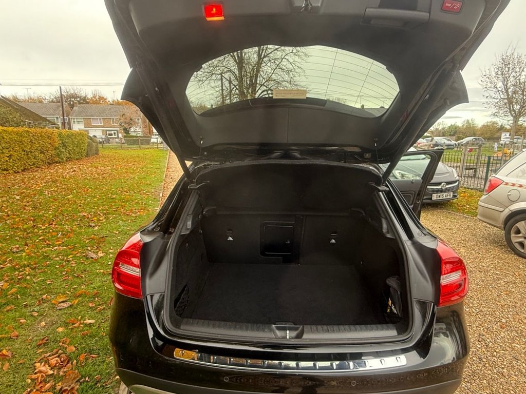 Used Mercedes-Benz GLA 2014 for sale - 76420065: Photo 24