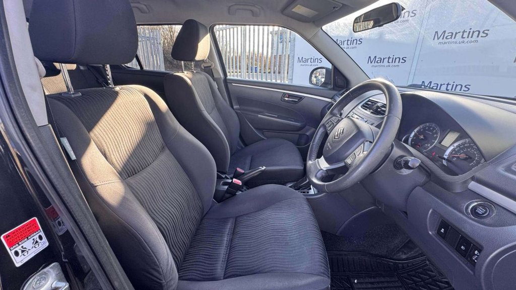 Used Suzuki Swift 2012 for sale - 77464244: Photo 5