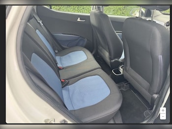 Used Hyundai i10 2015 for sale - 79014078: Photo