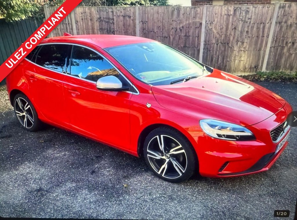 Used Volvo V40 2019 for sale - 76783976: Photo 1