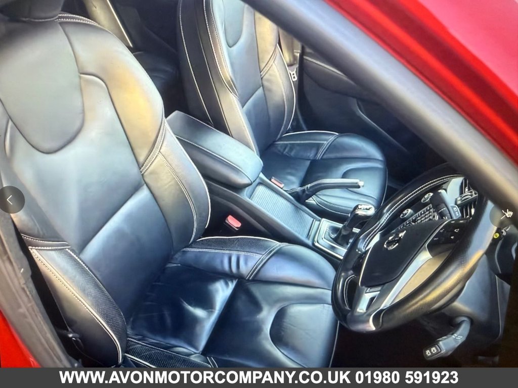 Used Volvo V40 2019 for sale - 76783976: Photo 3