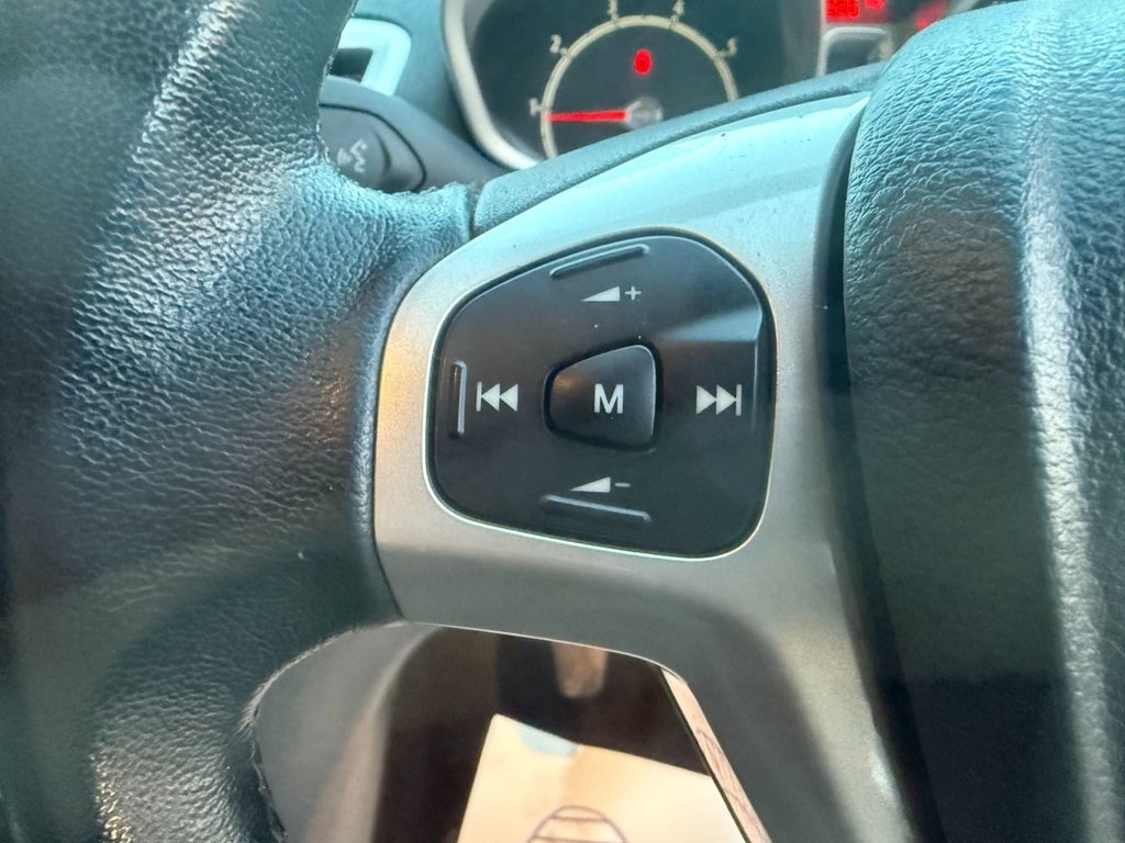 Used Ford Fiesta 2010 for sale - 76784174: Photo 11