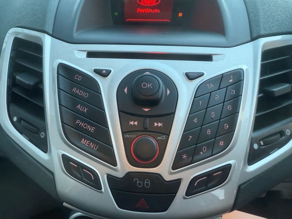 Used Ford Fiesta 2010 for sale - 76784174: Photo 13