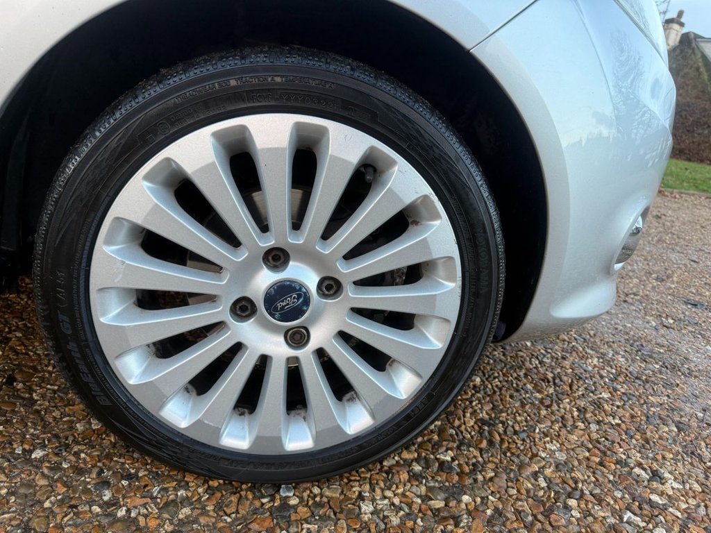 Used Ford Fiesta 2010 for sale - 76784174: Photo 19