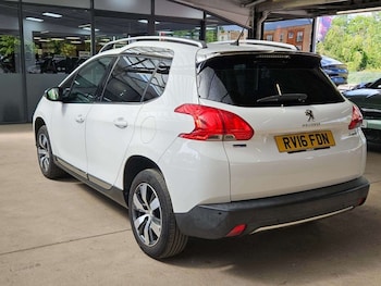 Used Peugeot 2008 2016 for sale - 78557515: Photo