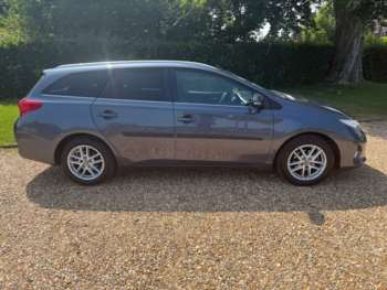 Used Toyota Auris 2015 for sale - 74954511: Photo
