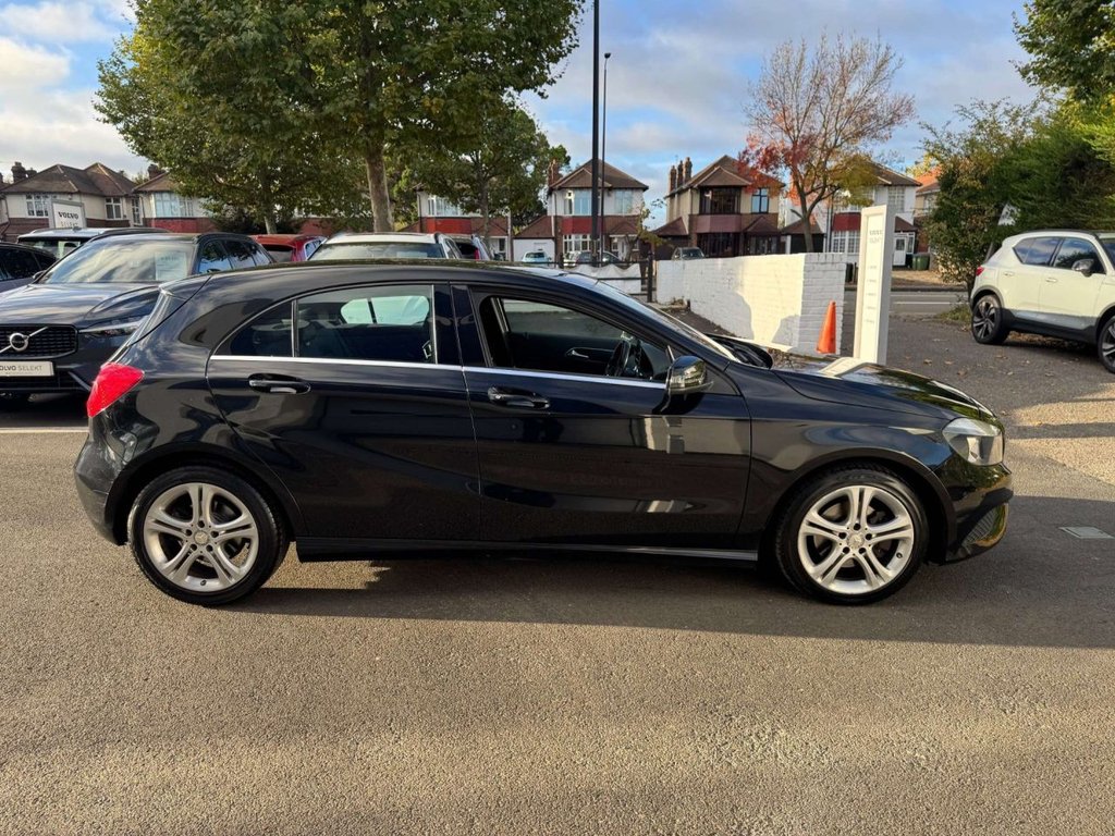 Used Mercedes-Benz A-Class 2015 for sale - 76439116: Photo 4