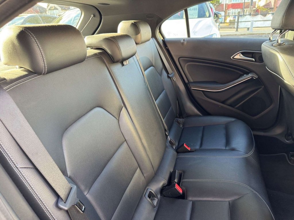 Used Mercedes-Benz A-Class 2015 for sale - 76439116: Photo 9