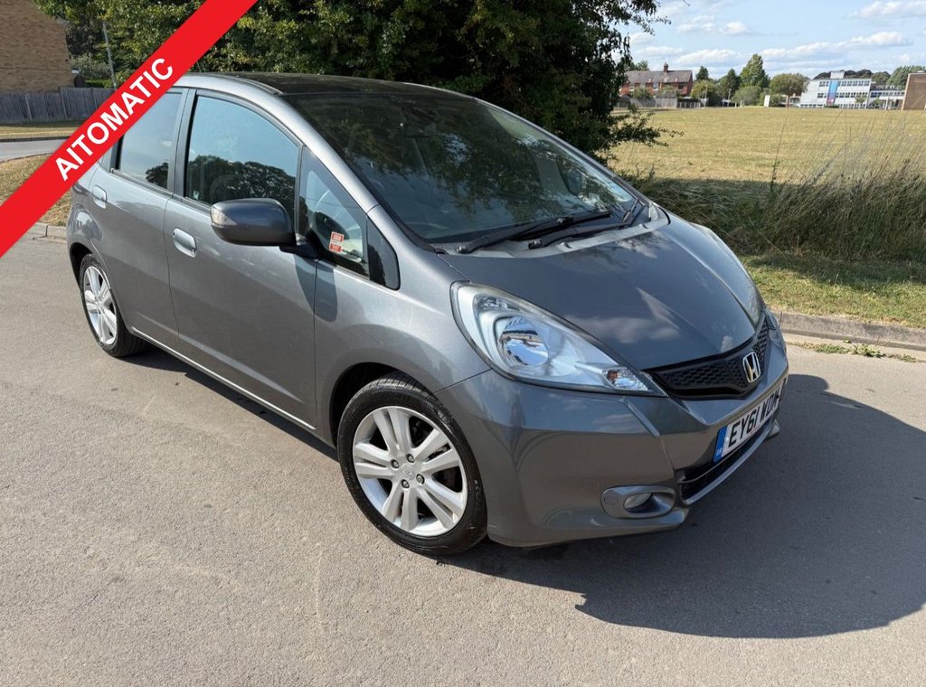 Used Honda Jazz 2011 for sale - 76029592: Photo 1