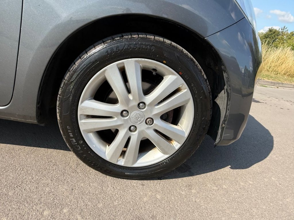 Used Honda Jazz 2011 for sale - 76029592: Photo 17