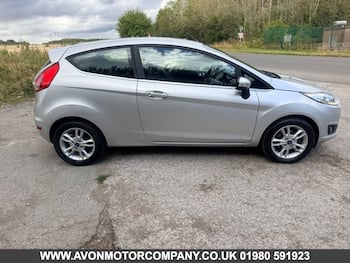 Used Ford Fiesta 2017 for sale - 79671107: Photo