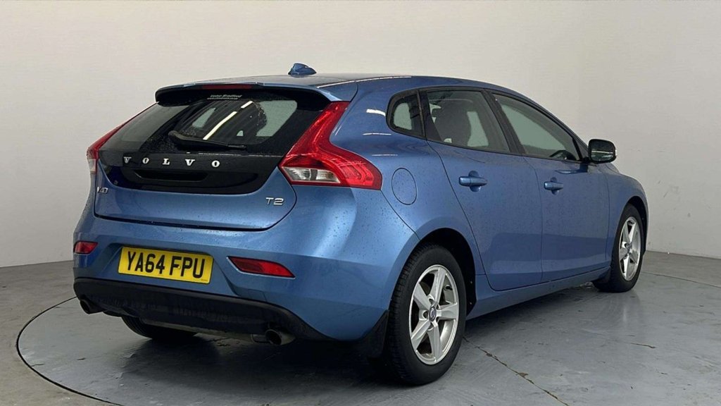 Used Volvo V40 2015 for sale - 77905434: Photo 3
