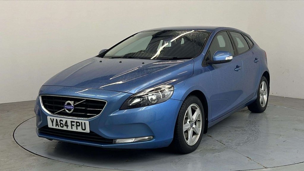 Used Volvo V40 2015 for sale - 77905434: Photo 9