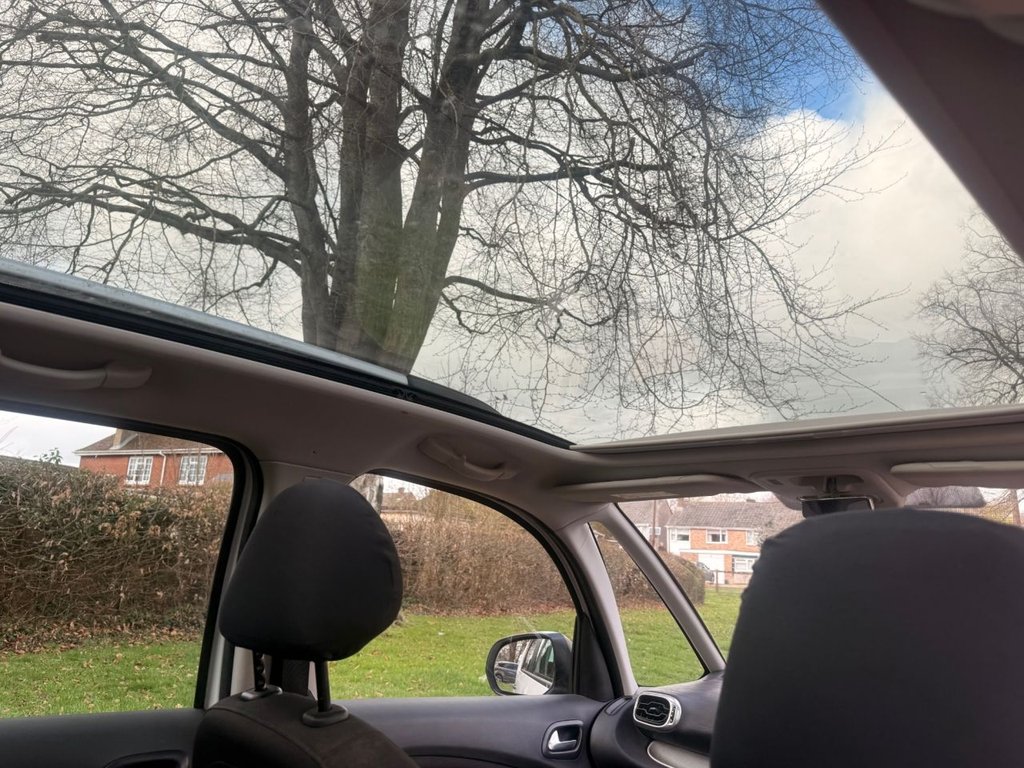 Used Citroen C3 Picasso 2016 for sale - 77673646: Photo 15