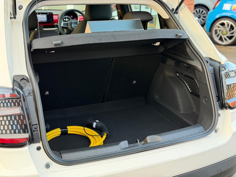 Used Fiat 600e for sale - 77447300: Photo 13