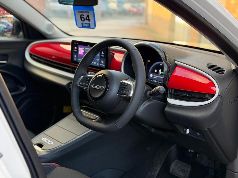 Used Fiat 600e for sale - 77447300: Photo 4