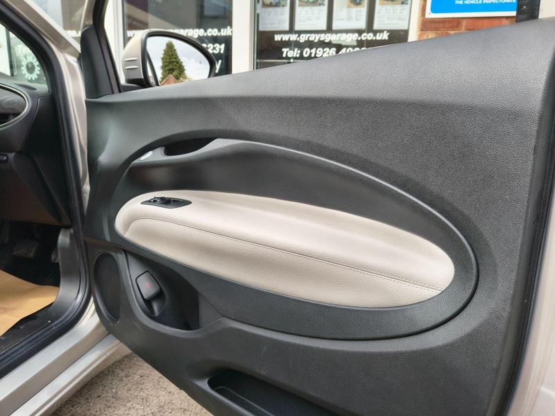 Used Fiat 500e 2025 for sale - 78123449: Photo 21