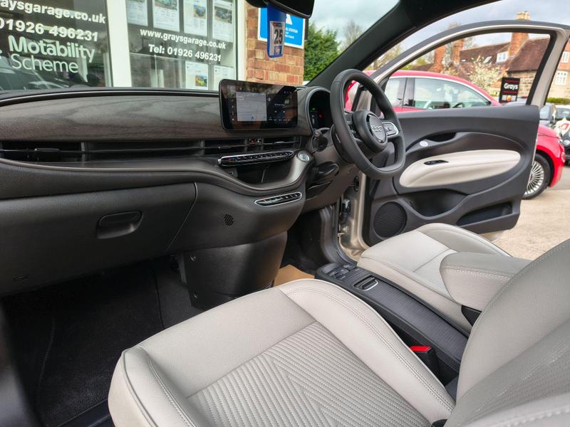 Used Fiat 500e 2025 for sale - 78123449: Photo 30