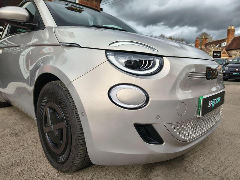 Used Fiat 500e 2025 for sale - 78123449: Photo 5