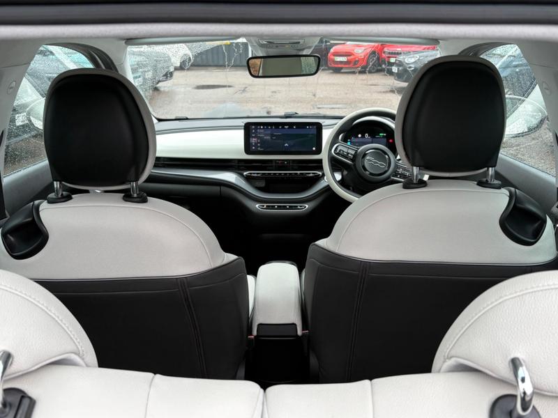 Used Fiat 500e 2025 for sale - 77975891: Photo 11