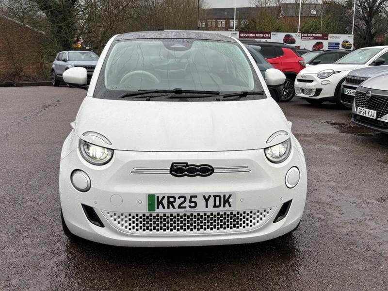 Used Fiat 500e 2025 for sale - 77975891: Photo 2
