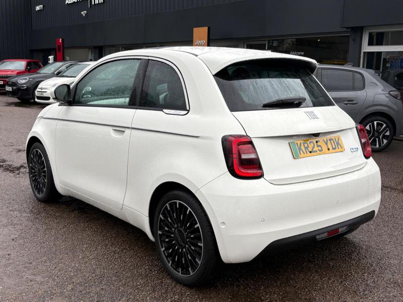 Used Fiat 500e 2025 for sale - 77975891: Photo 4