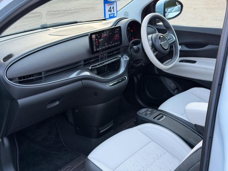 Used Fiat 500 2023 for sale - 77354546: Photo 31