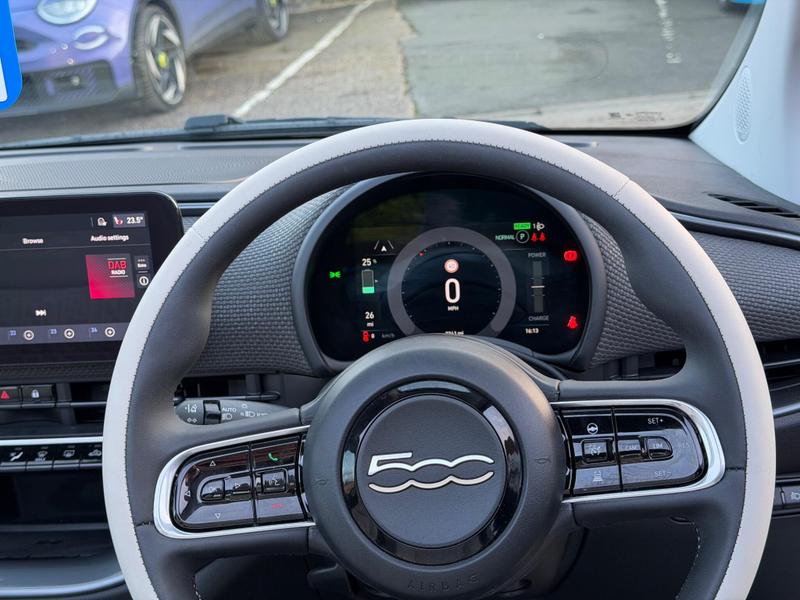 Used Fiat 500 2023 for sale - 77354546: Photo 38