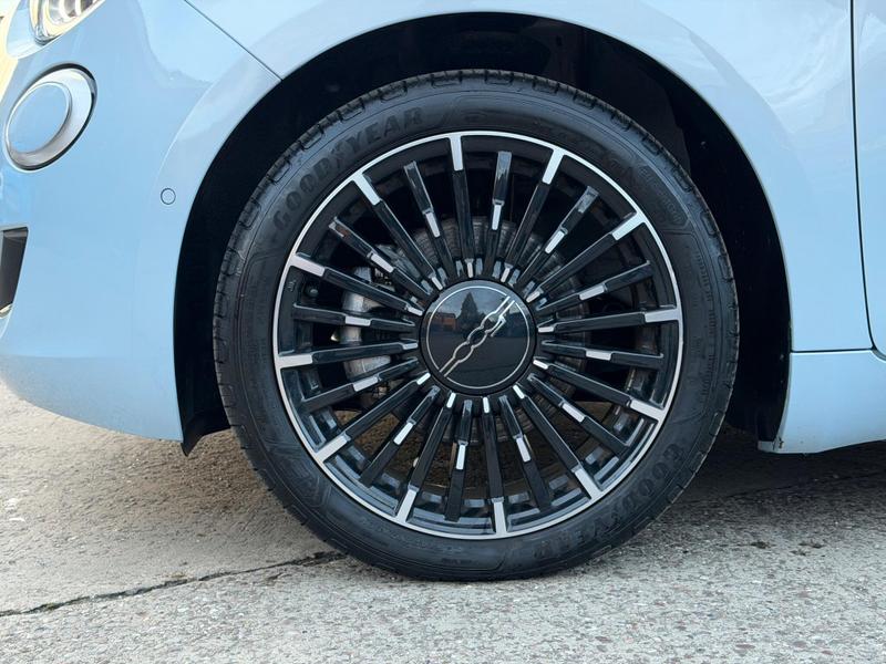 Used Fiat 500 2023 for sale - 77354546: Photo 65