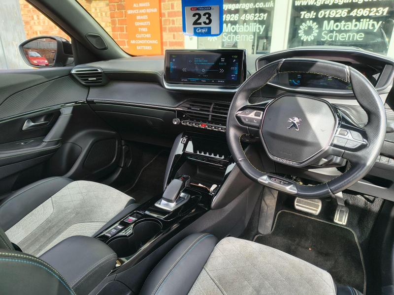 Used Peugeot 2008 2020 for sale - 77641418: Photo 3