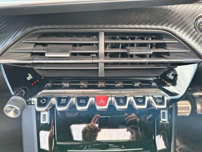 Used Peugeot 2008 2020 for sale - 77641418: Photo 56