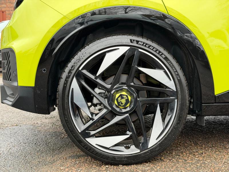 Used Abarth 600e 2025 for sale - 77493531: Photo 17