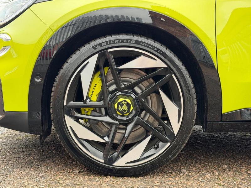 Used Abarth 600e 2025 for sale - 77493531: Photo 19