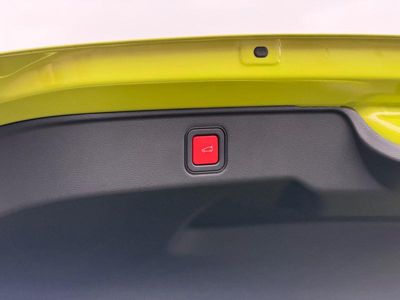 Used Abarth 600e 2025 for sale - 77493531: Photo 26