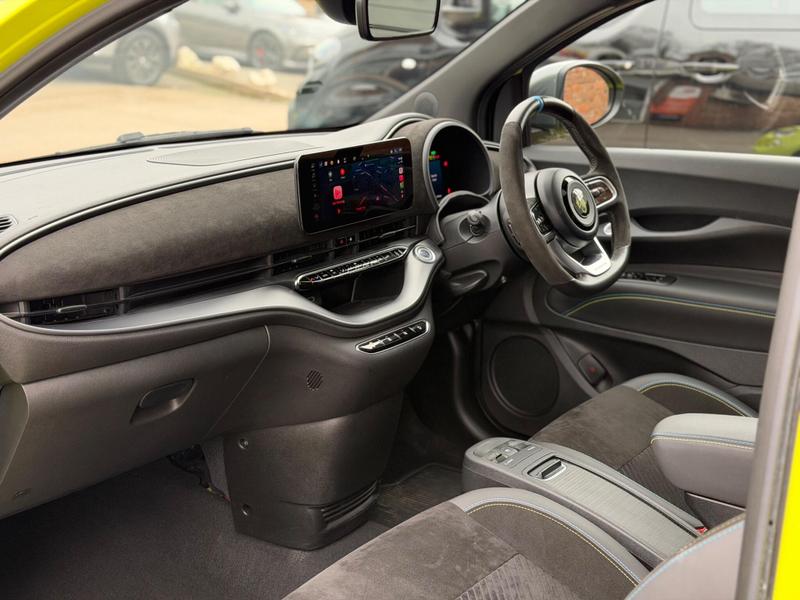 Used Abarth 500 2024 for sale - 77763458: Photo 23