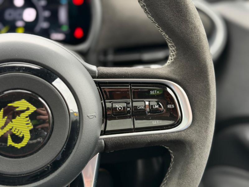 Used Abarth 500 2024 for sale - 77763458: Photo 39