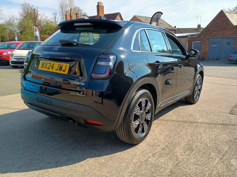 Used Fiat 600 2024 for sale - 76882618: Photo 3