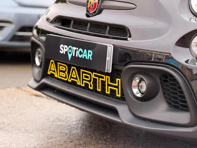 Used Abarth 695 2024 for sale - 76882820: Photo 19