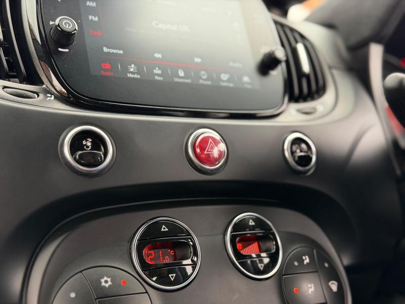 Used Abarth 695 2024 for sale - 76882820: Photo 47