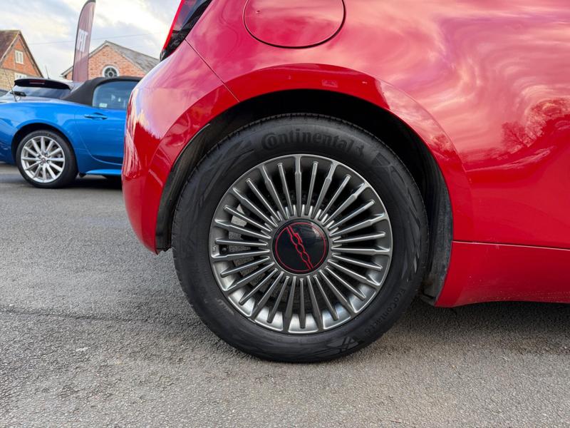 Used Fiat 500e 2021 for sale - 77211100: Photo 40