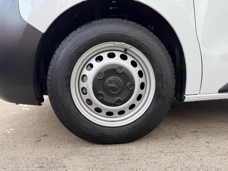 Used Vauxhall Vivaro 2023 for sale - 76888095: Photo 13