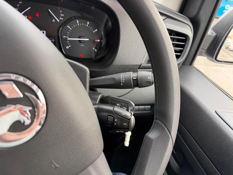 Used Vauxhall Vivaro 2023 for sale - 76888095: Photo 30