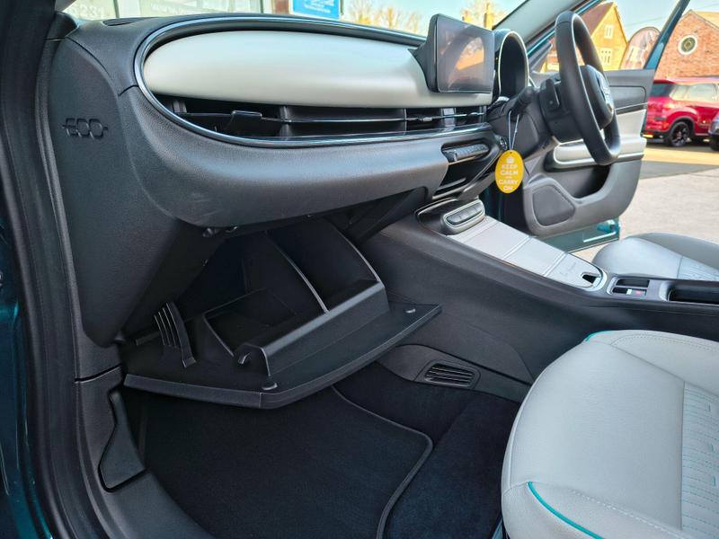 Used Fiat 600 2024 for sale - 77161060: Photo 33