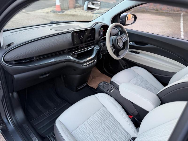 Used Fiat 500e 2022 for sale - 77055905: Photo 20