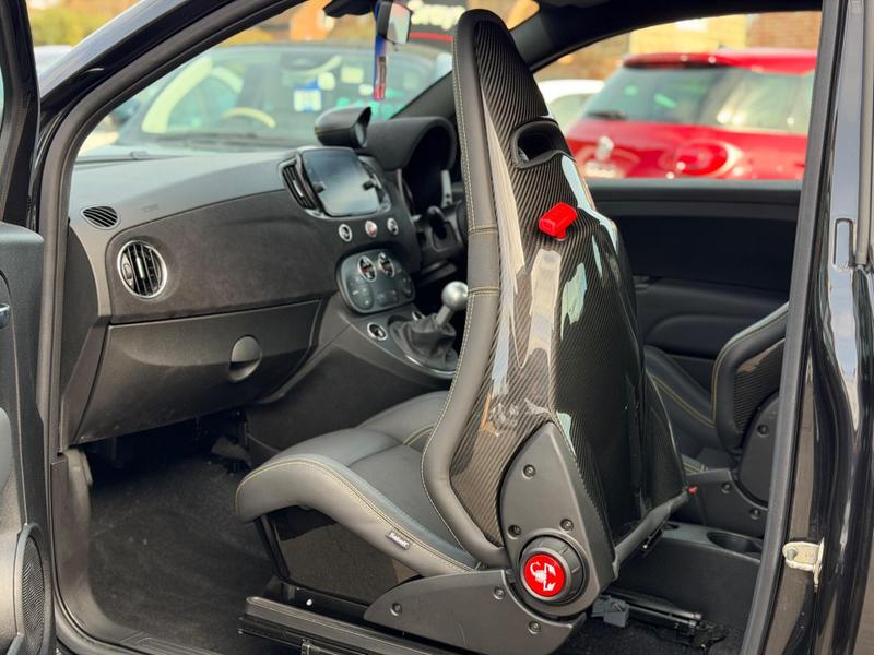 Used Abarth 695 2024 for sale - 77152205: Photo 18