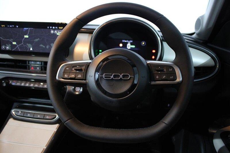 Used Fiat 600 2025 for sale - 77679504: Photo 4