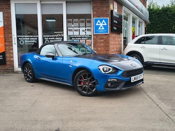 Used Abarth 124 Spider 2016 for sale - 78468240: Photo