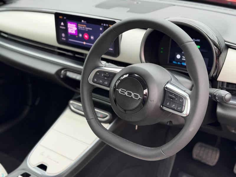 Used Fiat 600 2024 for sale - 76888113: Photo 5