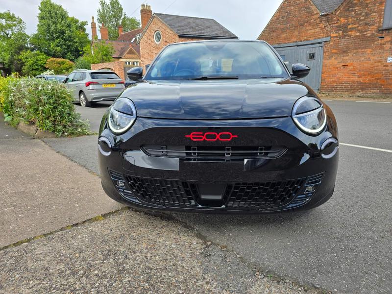 Used Fiat 600 2024 for sale - 76882615: Photo 10