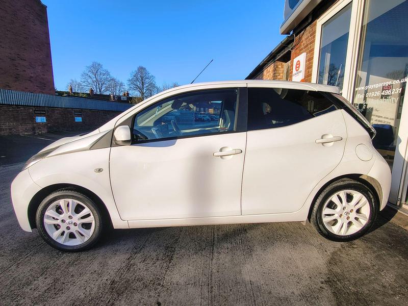 Used Toyota AYGO 2016 for sale - 77006185: Photo 11